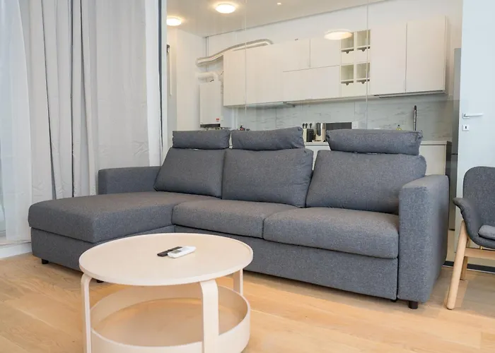 Promenada Puzi Place