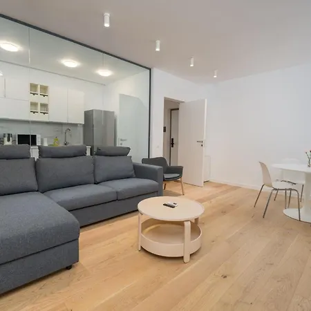 Promenada Puzi Place * ブカレスト