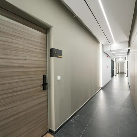 Promenada Puzi Place * ブカレスト