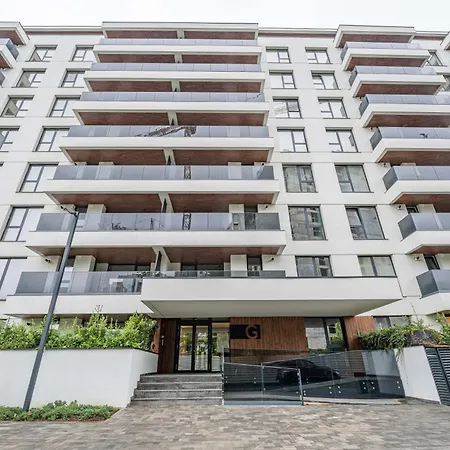 Promenada Puzi Place *